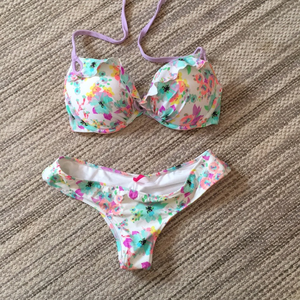 Victoria’s Secret floral push up bikini